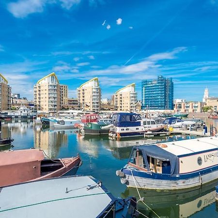 Luxurious Houseboat Near Canary Wharf In Londen Buitenkant foto